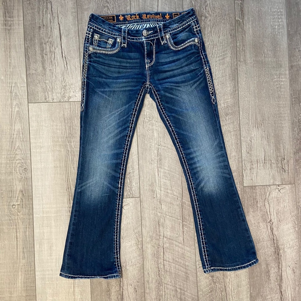 ROCK REVIVAL 26 ROSELIN BOOT CUT JEANS FLAP POCKETS CHUNKY STITCHING